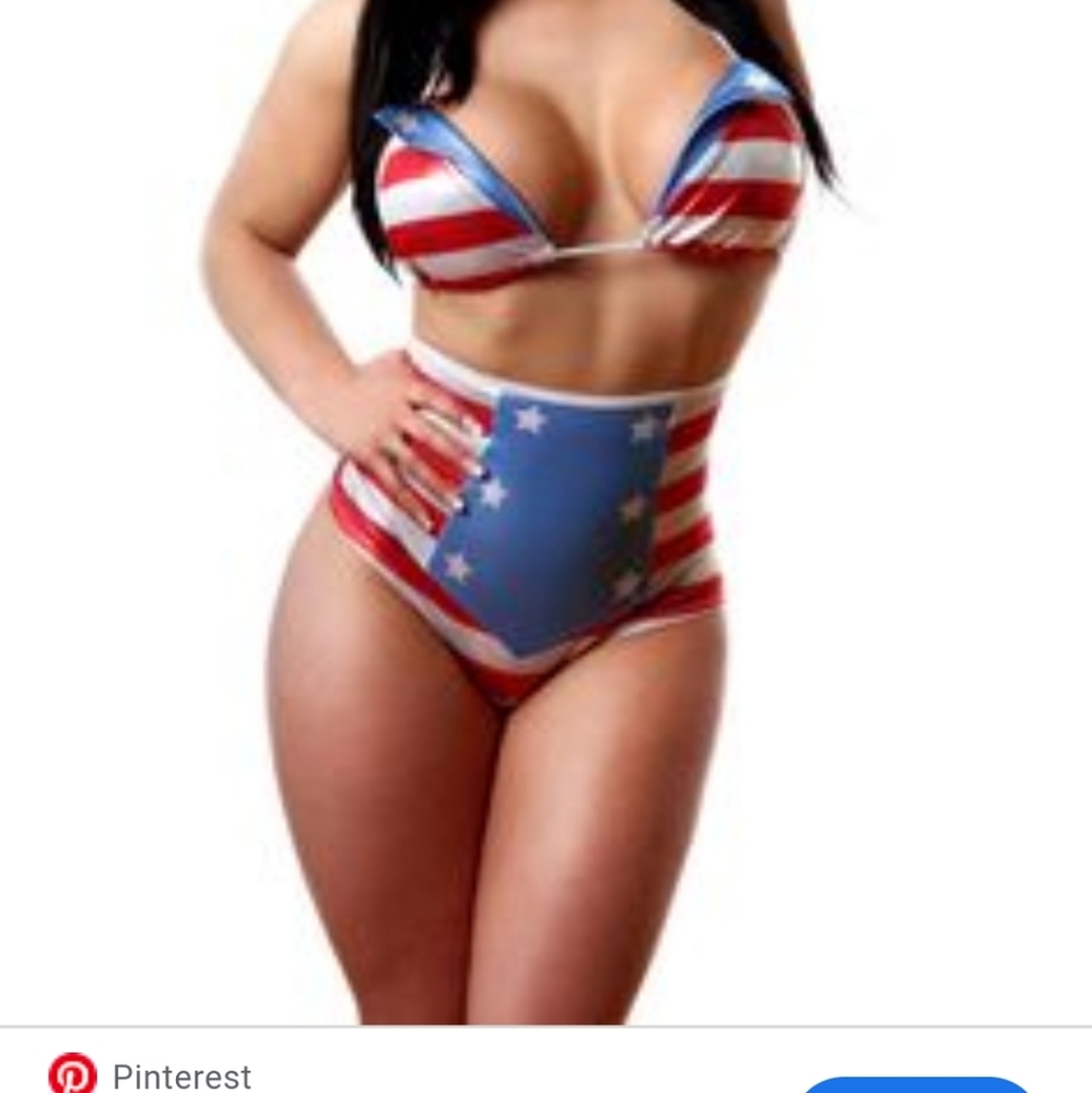 Bikini with 2 different bottoms